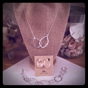 Chloe + Isabel Interlocking Teardrop Necklace